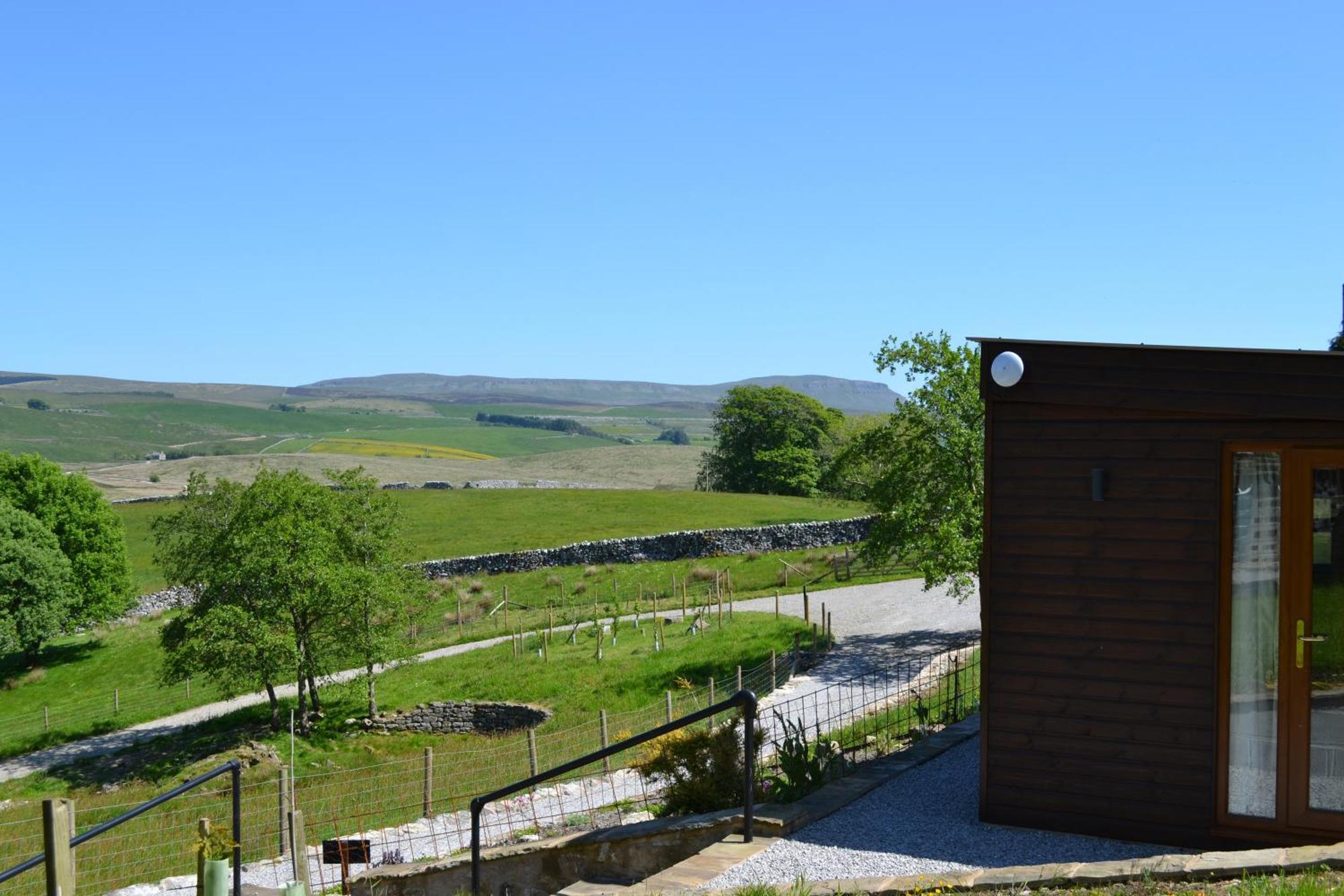 The Warren Lodge Cabin At Ashes Farm, Near Settle Dış mekan fotoğraf